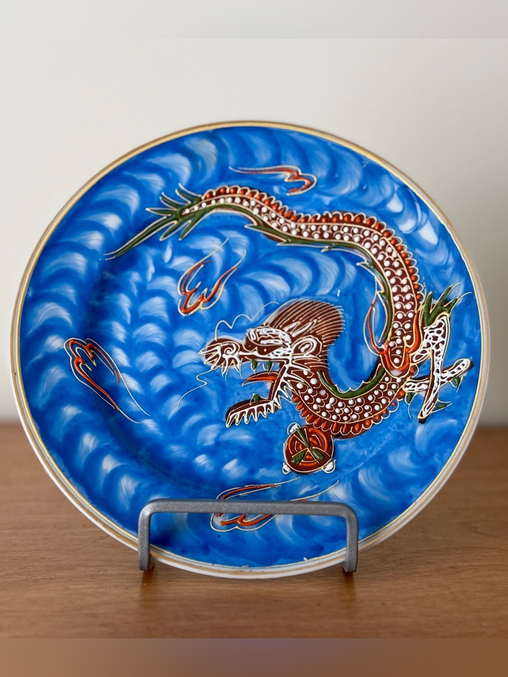 Antique Japanese Dragonware Moriage Hand Painted 6.5 inch Plate